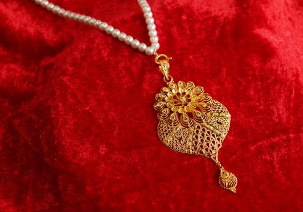 Gold Pendent